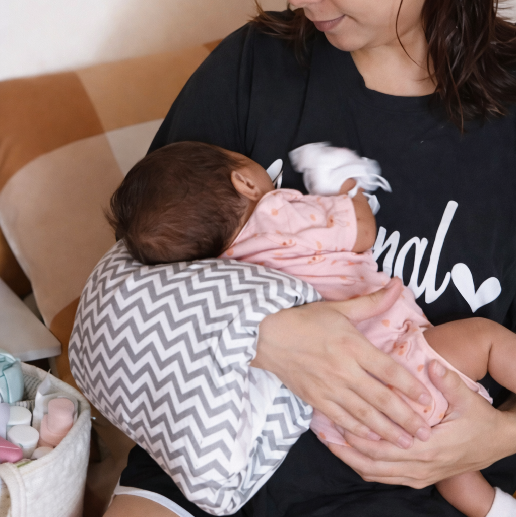 Easy Hold Nursing Pillow